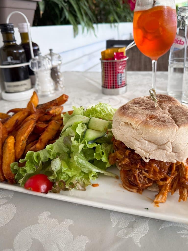 Bolo do caco burger