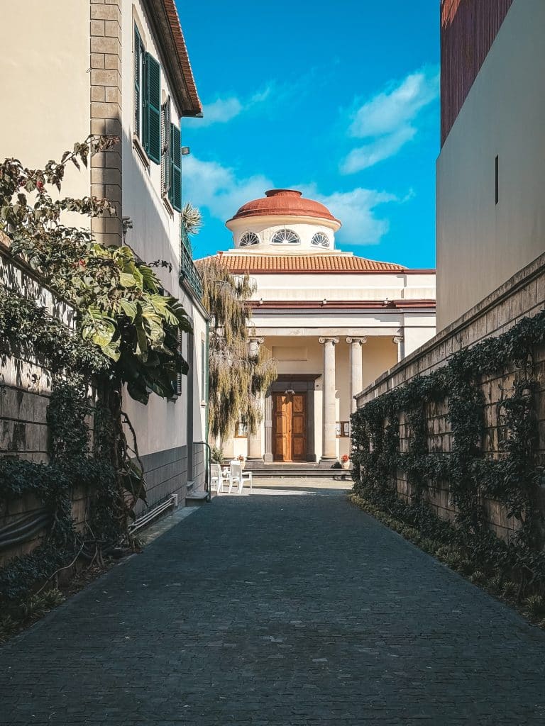 English Church