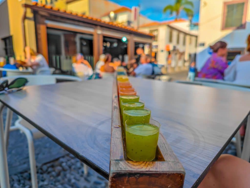Fruit poncha