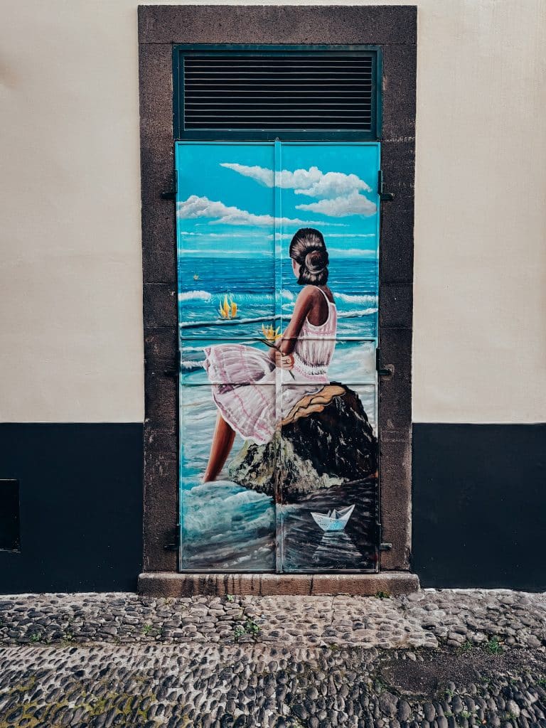 A painted door on Rua de Santa Maria in Funchal